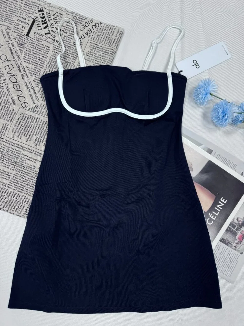 NWT Alo Yoga Airbrush Streamlined Dress Navy💙Tennis Dress Activewear Athleisure - Picture 2 of 10